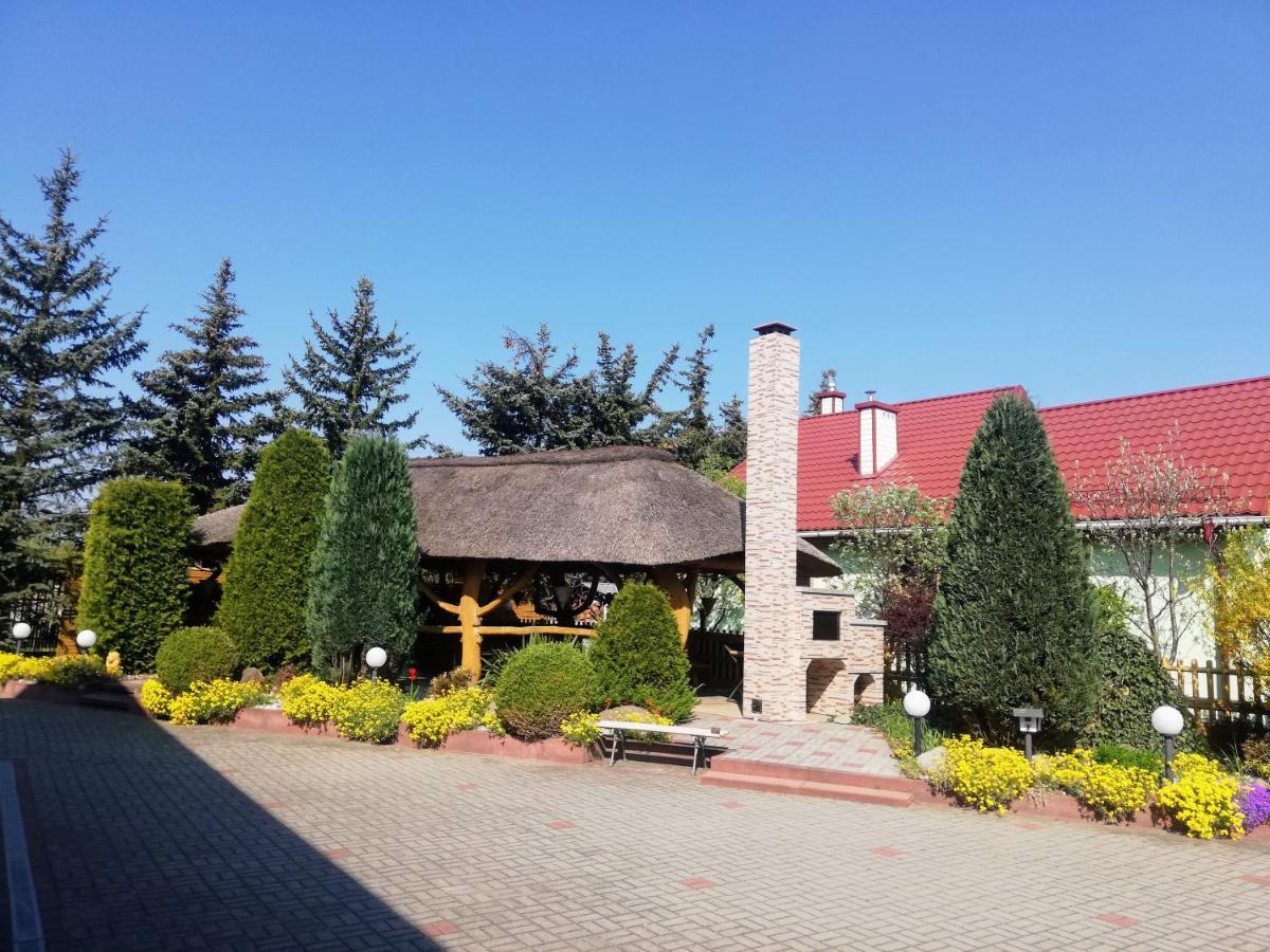 Noclegi I Restauracja Gracja Bełchatów Eksteriør billede