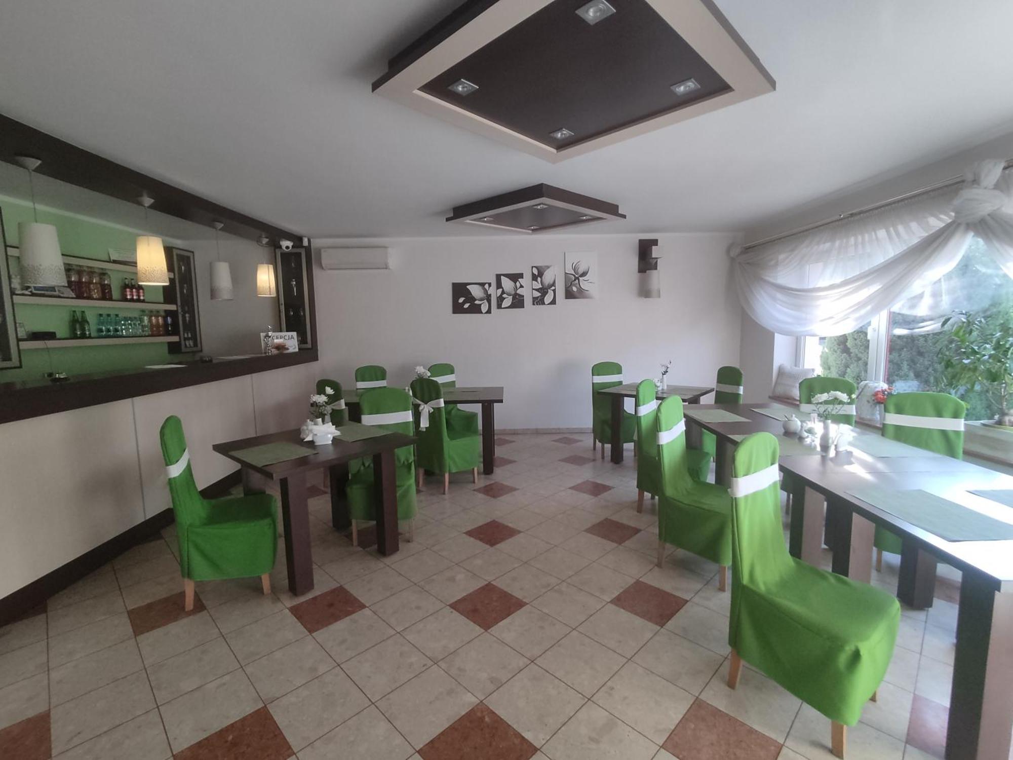 Noclegi I Restauracja Gracja Bełchatów Eksteriør billede