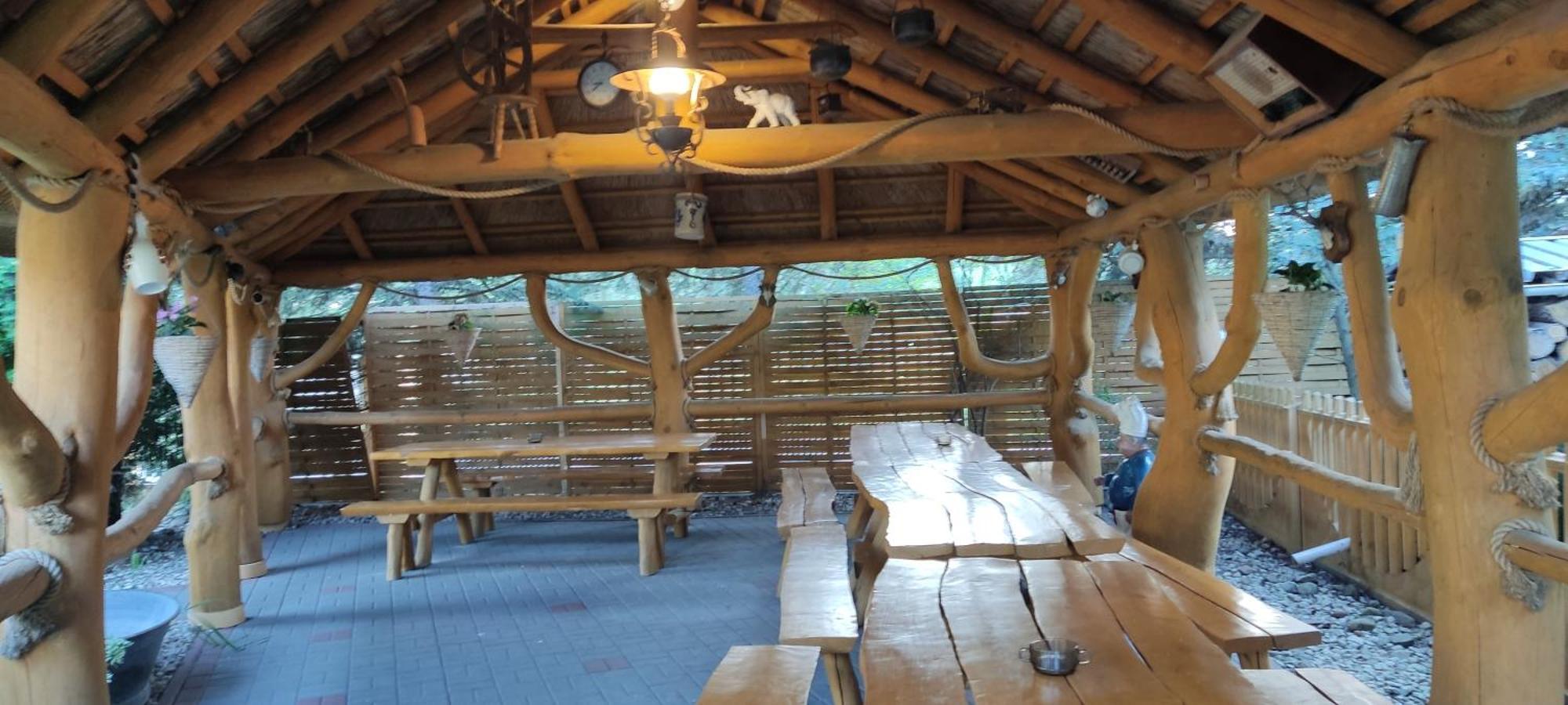 Noclegi I Restauracja Gracja Bełchatów Eksteriør billede